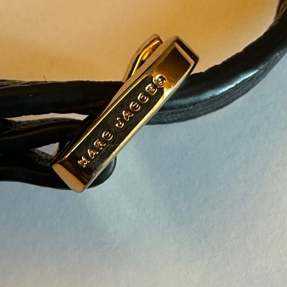 Marc Jacobs Black Pebbled Leather Crossbody Bag - Picture 4 of 9